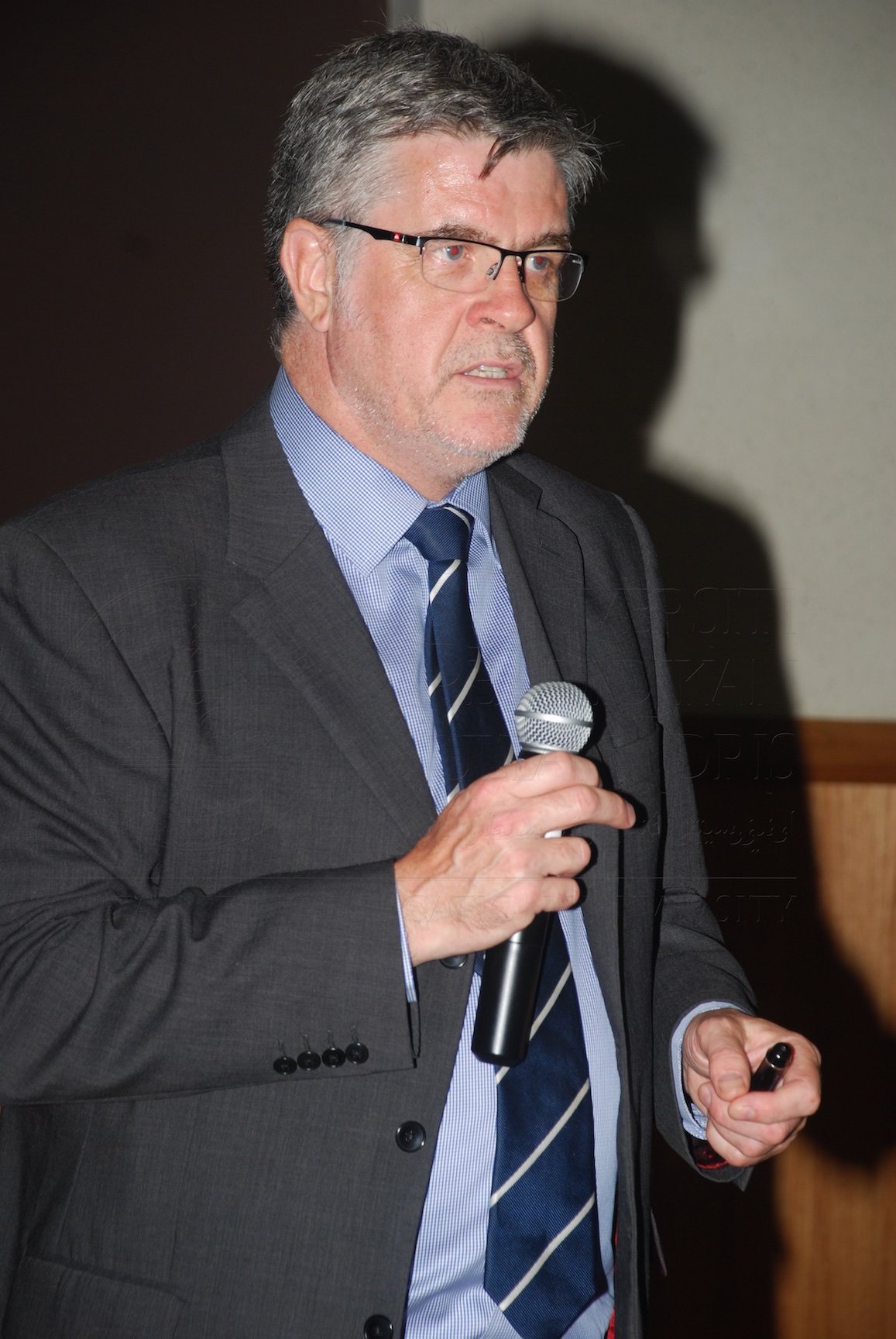 PRO15 134 LOI DSC 0689